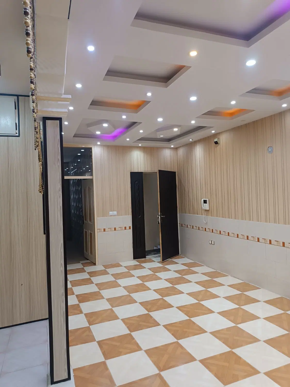 اجاره نیم طبقه اول ۷۲ متری_ شن کش_ خانواده_مجرد