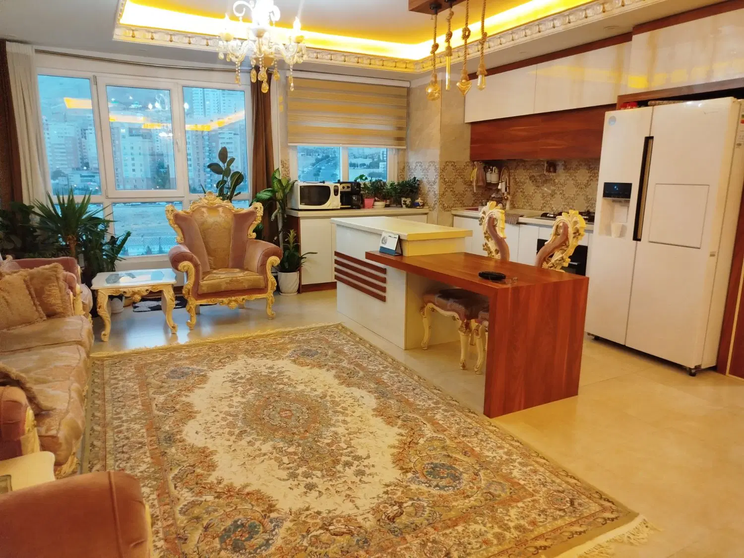 ویو باز_۱۲۲ متر _دو خواب _دریاچه منطقه ۲۲