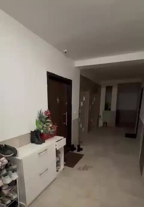 ۳ واحدی ، گلشهر ۲ ، وام تسویه ، ۹۳ متر