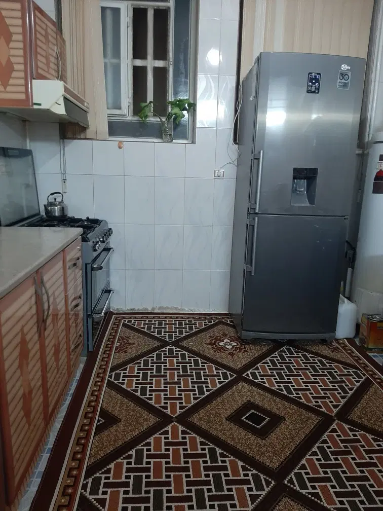 اجاره طبقه بالا دونبش وروشن یک خوابه