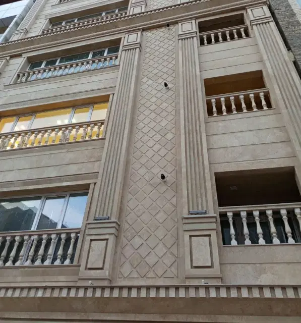 بلوچستان3دوطبقه نیمه کاره سرکوچه