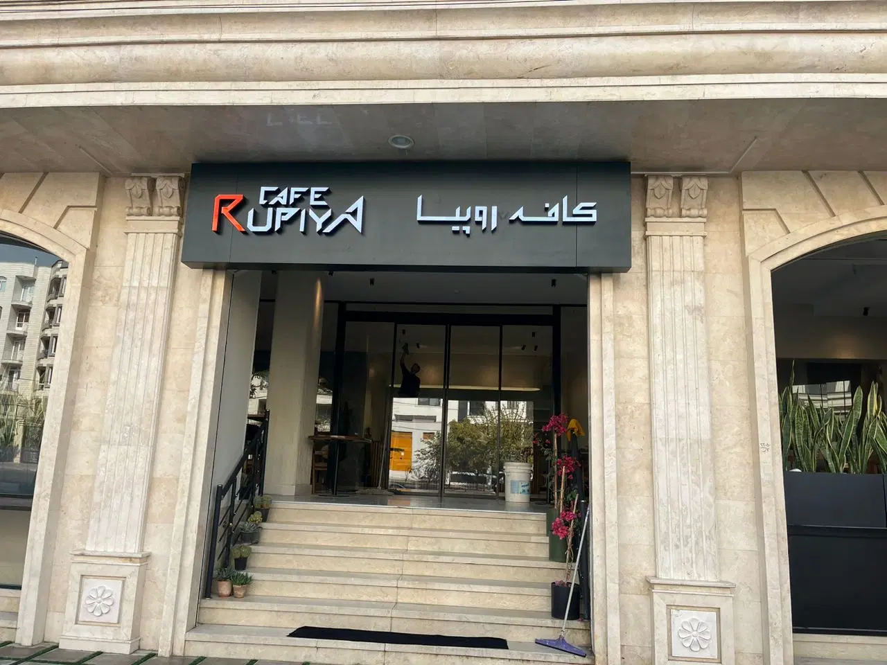 مغازه فروشی کیانمهر 38 متر بر بلوار اصلی