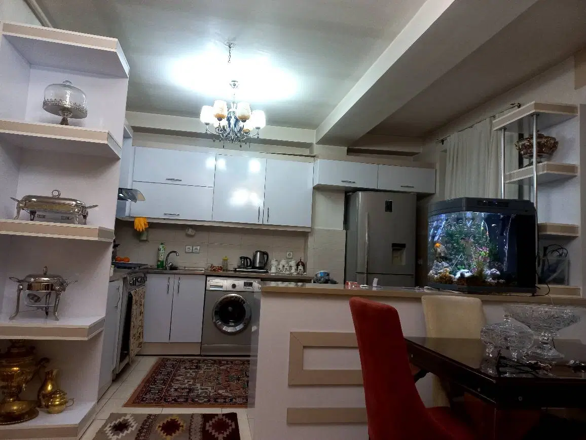 رهن و اجاره شهرک اندیشه اسانسور پارگینک ۸۰ متر