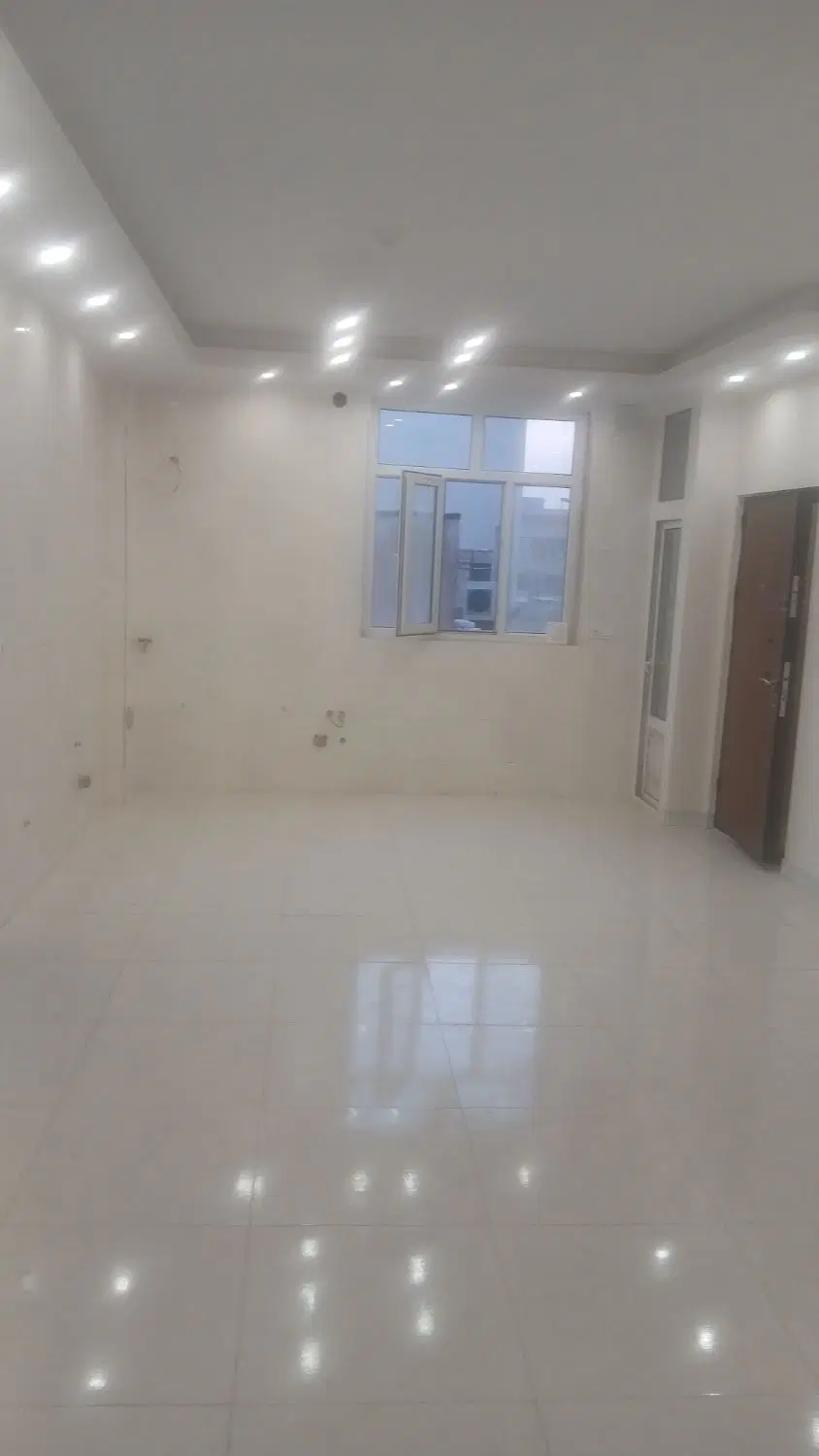اپارتمان ۷۵ متر تک واحد با پارکینگ