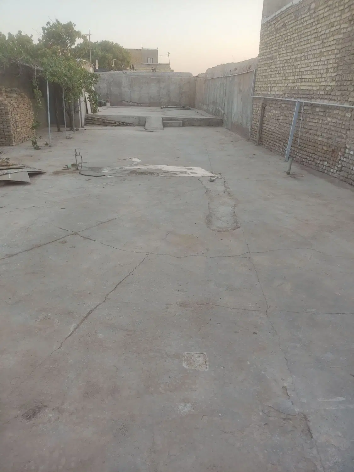 زمین مسکونی قدیم آباد