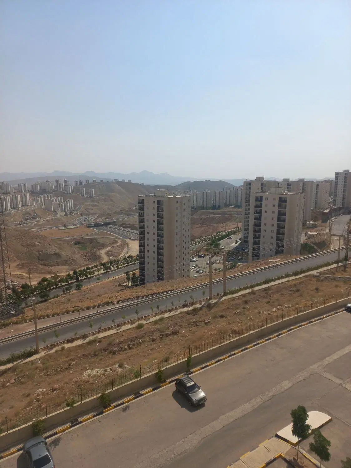 فروش یک واحد آپارتمان در فاز یازده