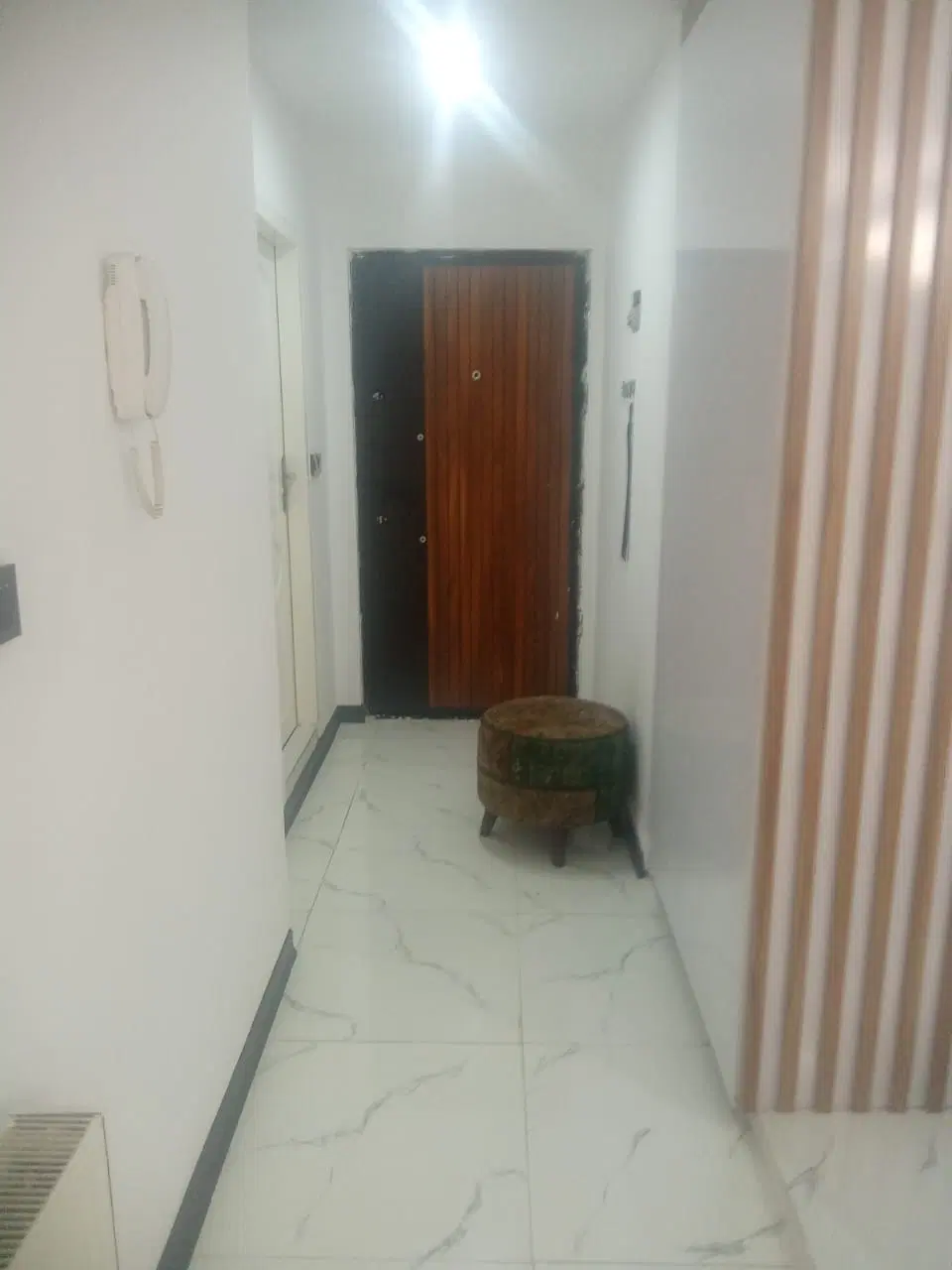 رهن و اجاره آپارتمان دو خواب در صدرا فاز یک