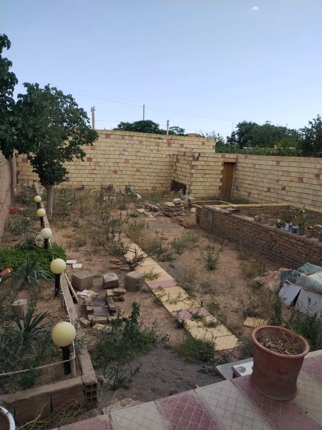 زمین قلعه نو دهراز