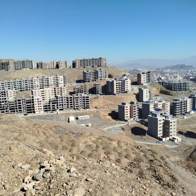 فروش زمین ۵نفر فاز۴بهاران