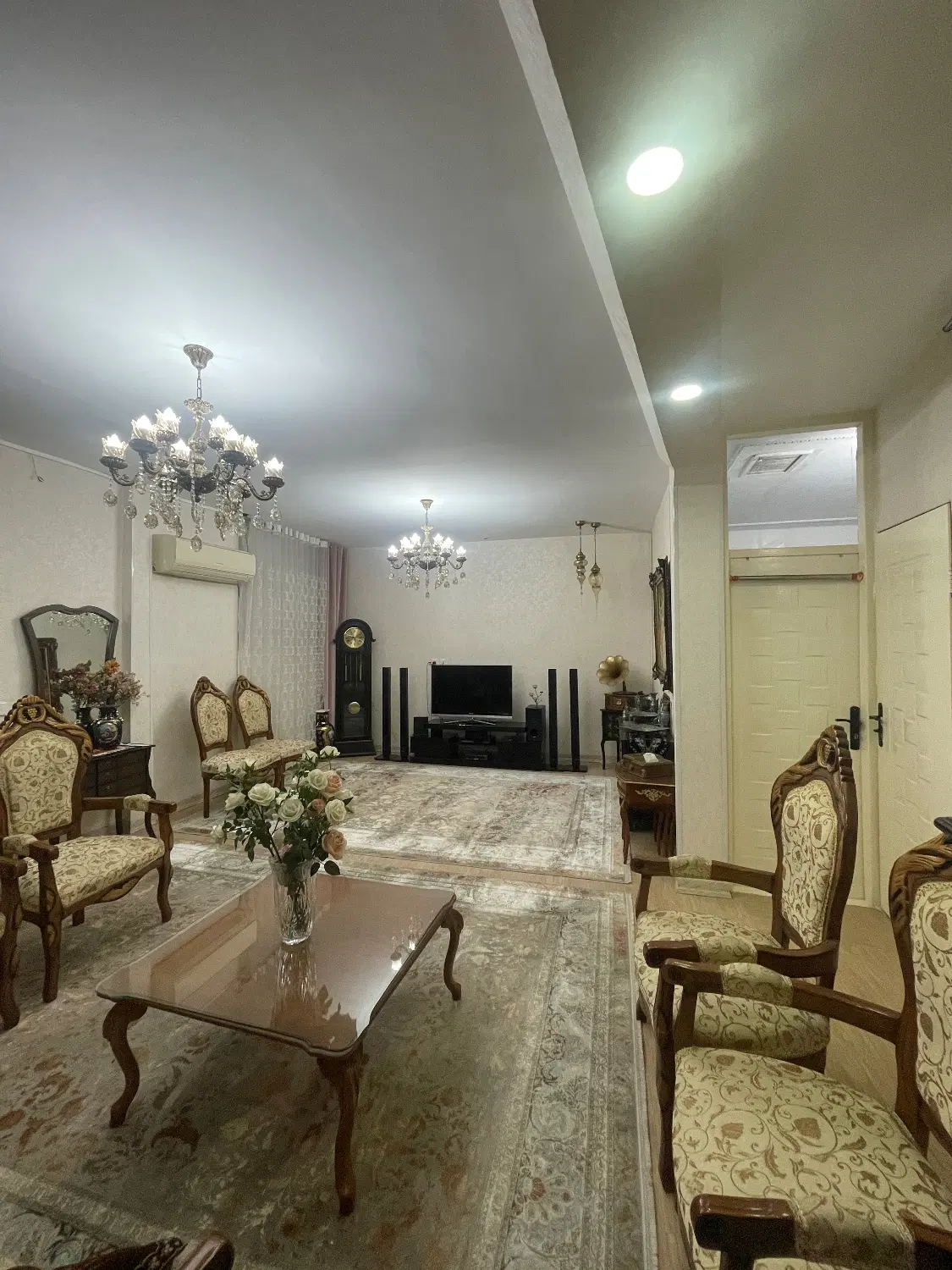 واحد مسکونی ۹۰ متری