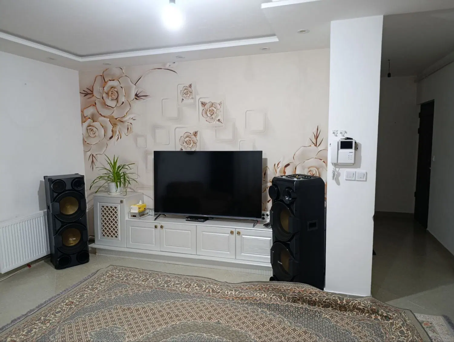 اجاره آپارتمان۹۵ متری شهرک مدنی فاز یک