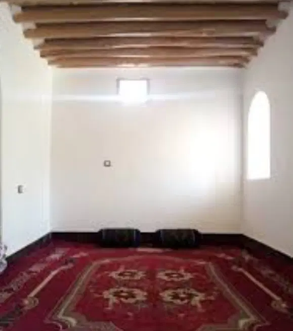 منزل قدیمی جهت دفتر کار یا کارگاه در قصرالدشت
