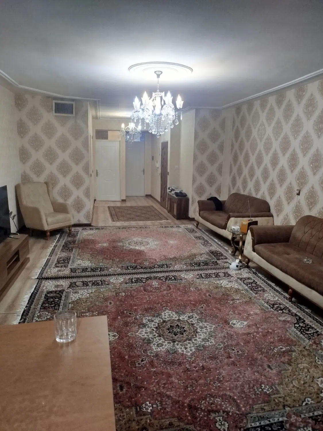 آپارتمان دوخوابه فردوس شرق