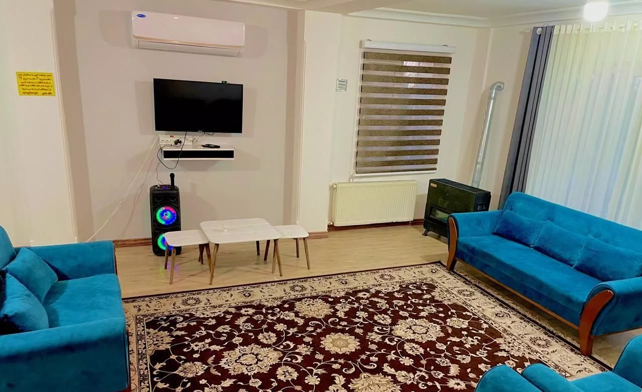 اجاره ویلا ساحلی 3خوابه لب ساحل باتوام امکانات