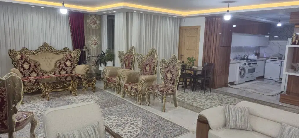 تک واحدی. سه طرف نور .سه خواب