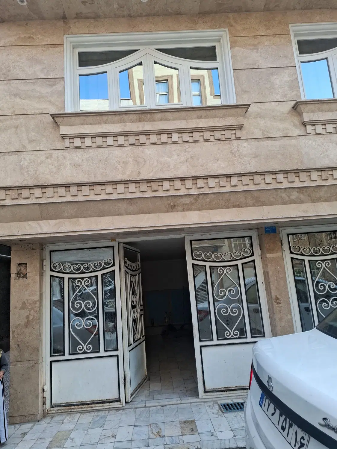 اجاره فوری ۷۰ متر زیر زمین جدا در کشاورز شمالی