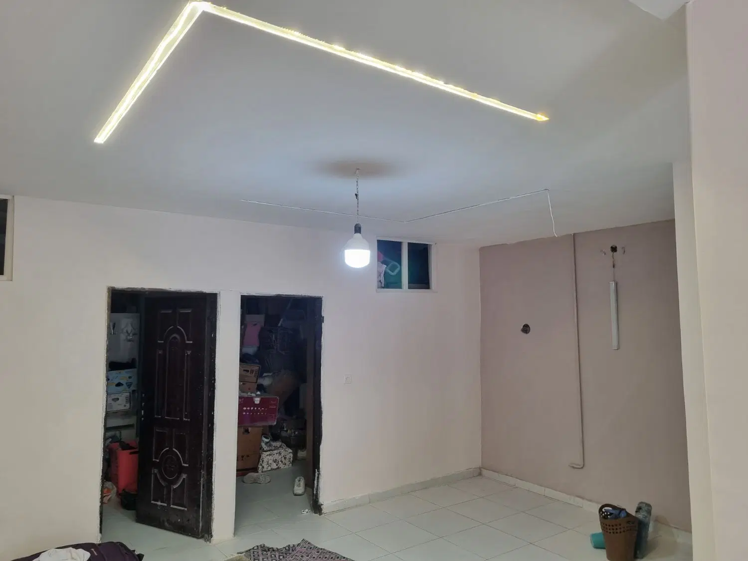 واحد مسکونی ۹۰ متری سند دار طبقه اول