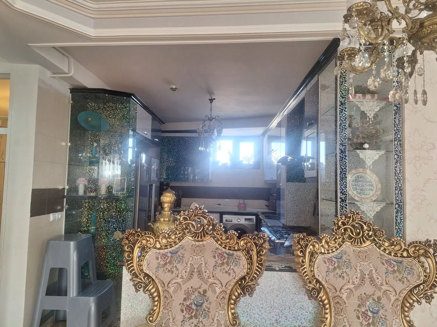 فروش آپارتمان ۸۱متر متری ۹۵ میلیون