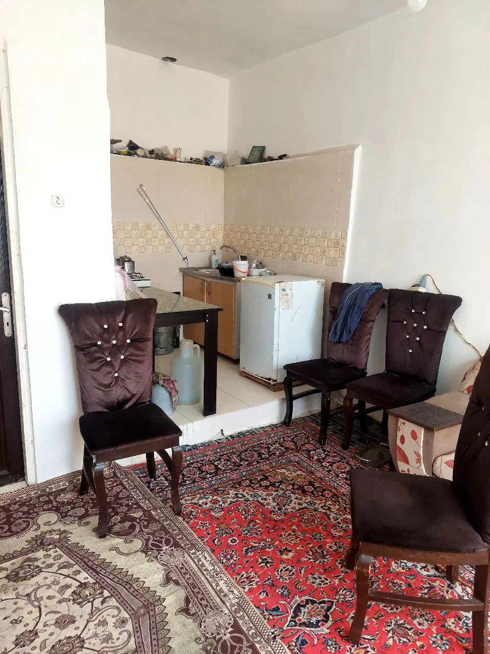 خونه ۴۰ متر در الوار سفلی میباشد
