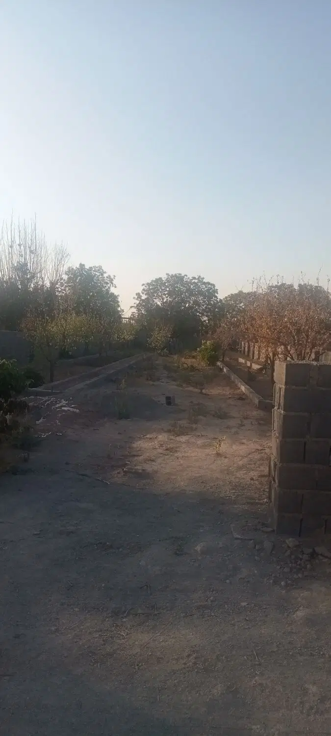 زمین فروشی