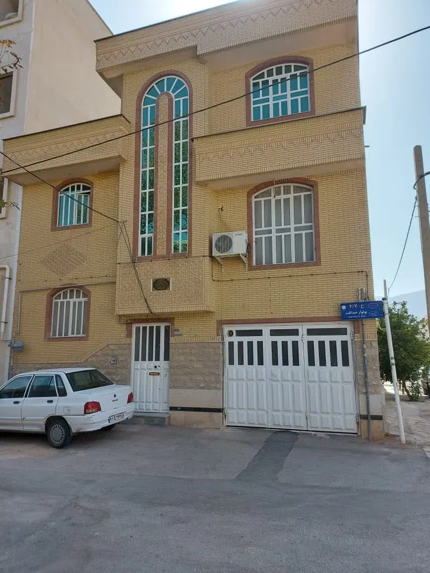 ویلایی طبقه دوم دوبلکسی پارکینگ مسقف مستقل