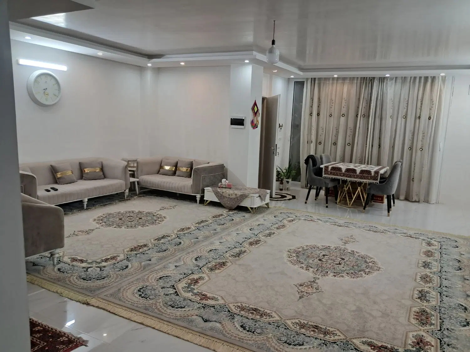 فروش واحد مسکونی محله ی دنج و آروم