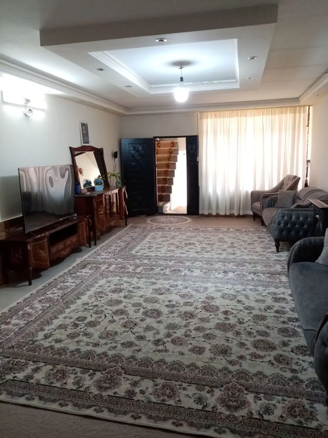 خانه دوطبقه شکار