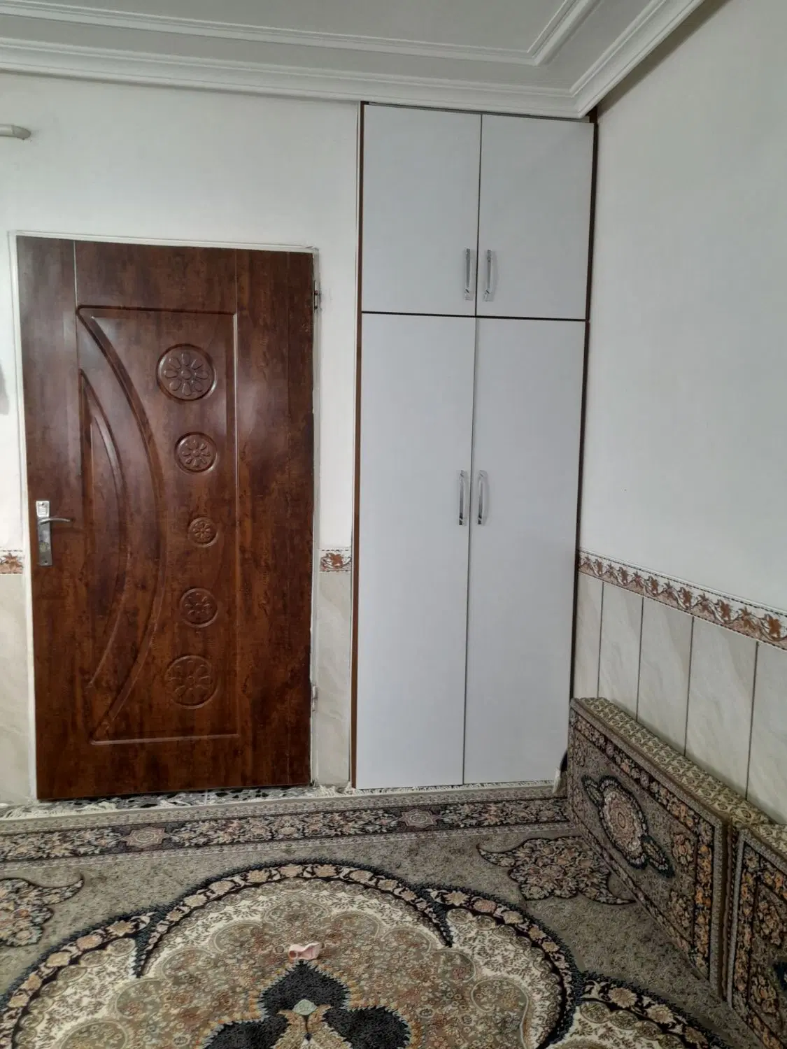 فروش یک واحد ساختمان