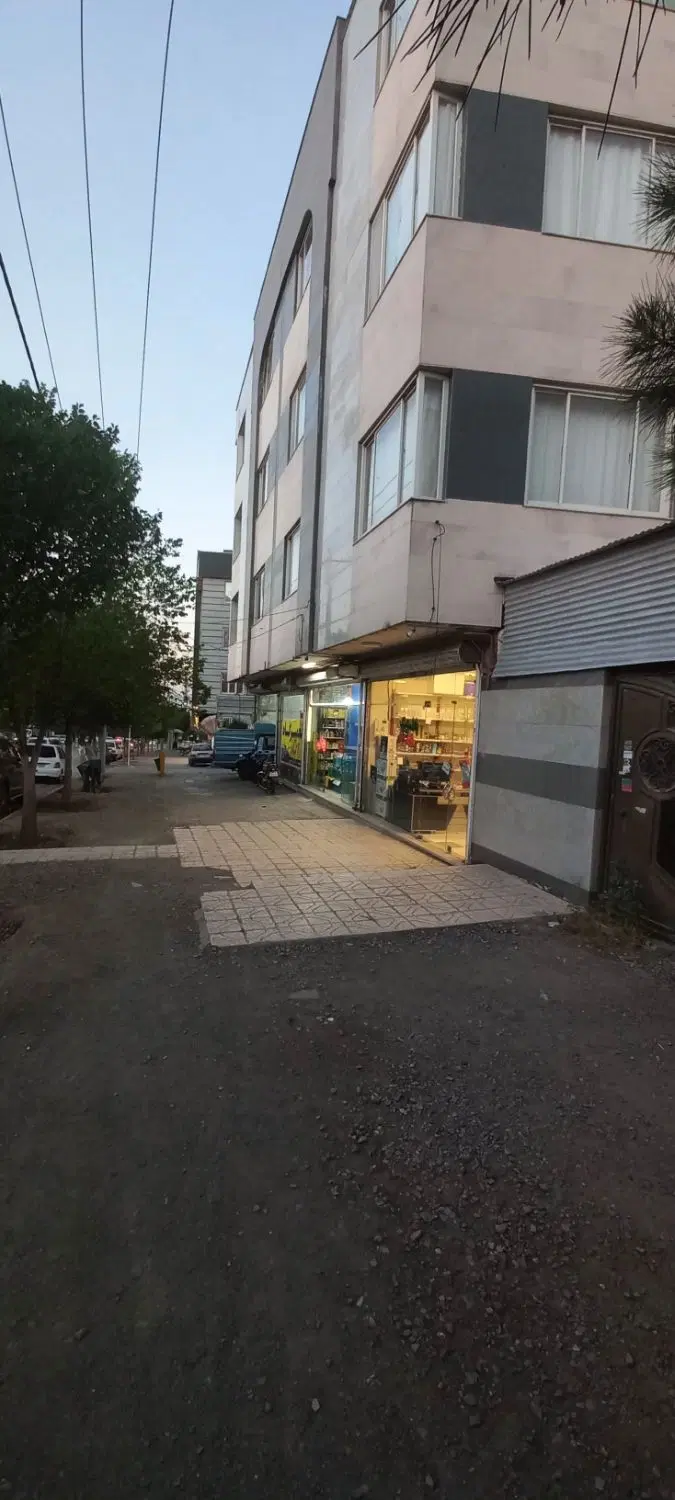 آپارتمان ۹۰ متری تک برگ سند