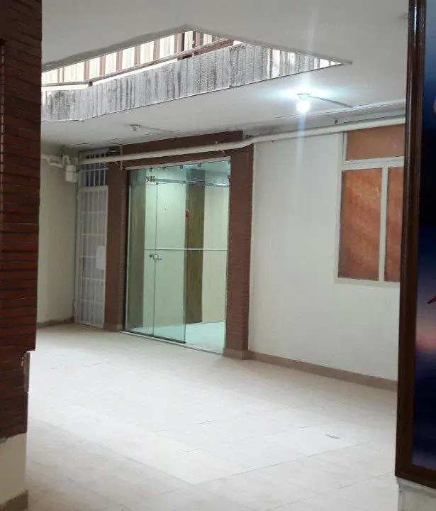 مغازه سه راه شریعتی