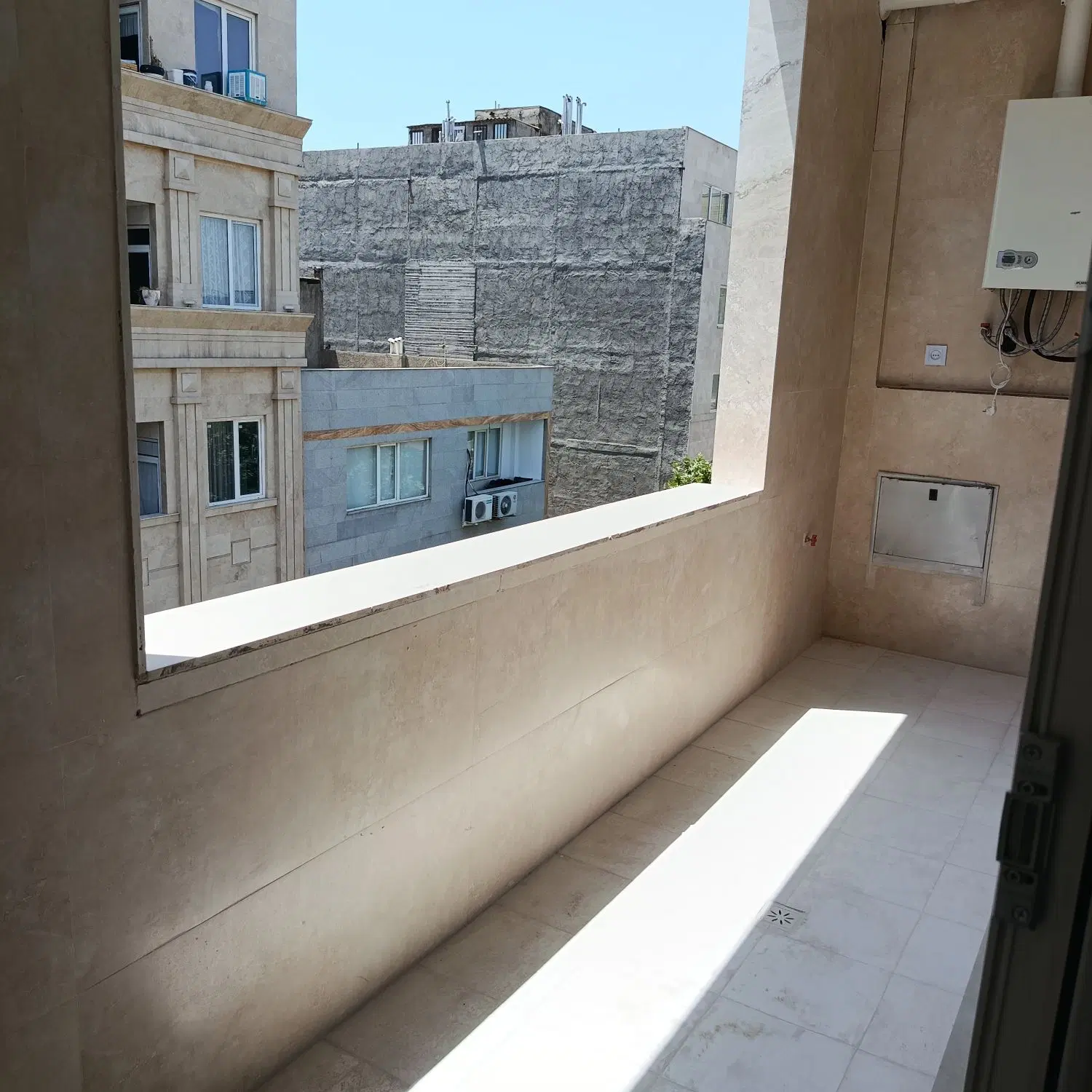 ۱۲۵متری فول سرجلو