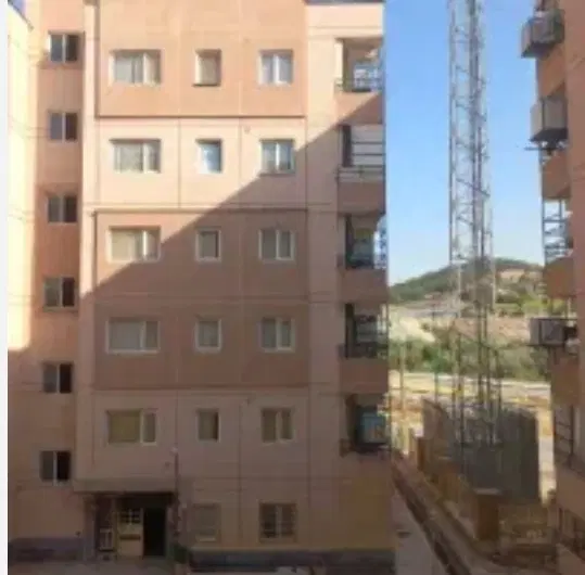 فروش یک واحد آپارتمان در ارم ها