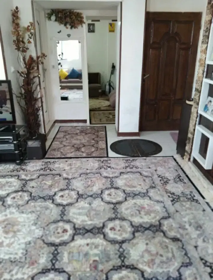 اجاره۶۵متر_پارکینگ اختصاصی_غرق نور_فلکه پنجم