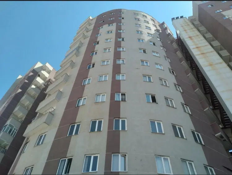 آپارتمان هنرمندان