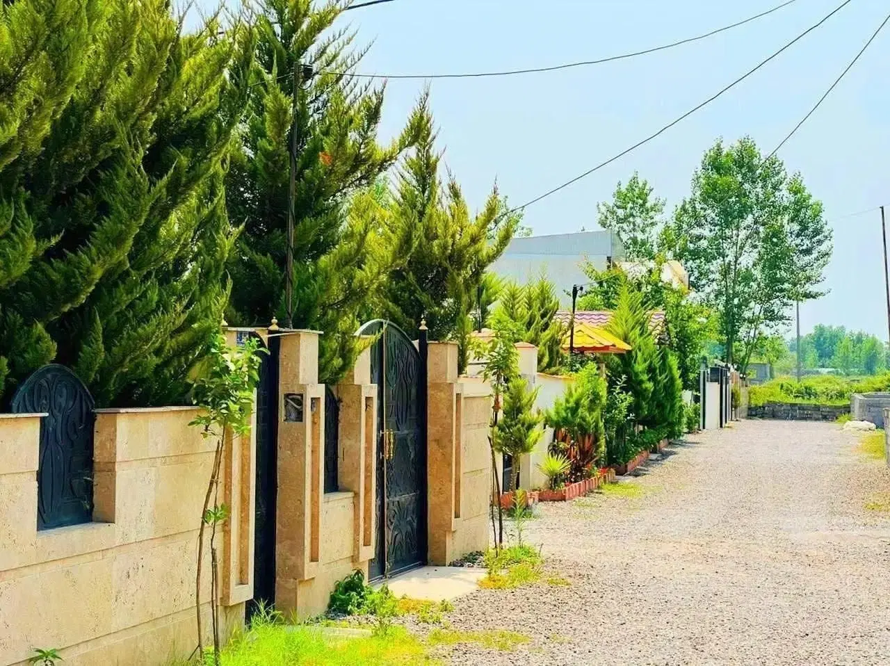 ۲۶۵ متر زمین کترا قسطی