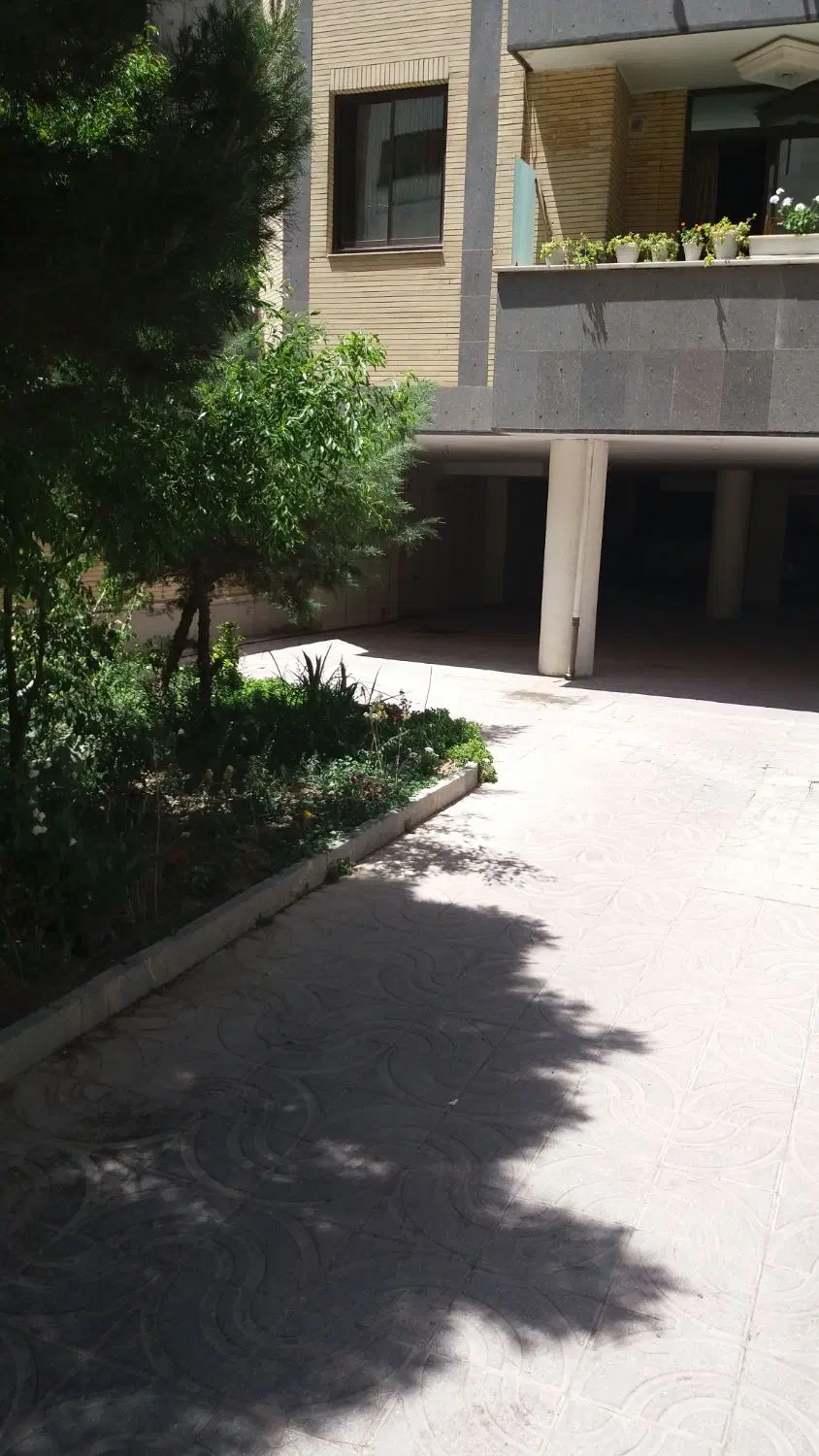 فروش آپارتمان۱۰۲متری
