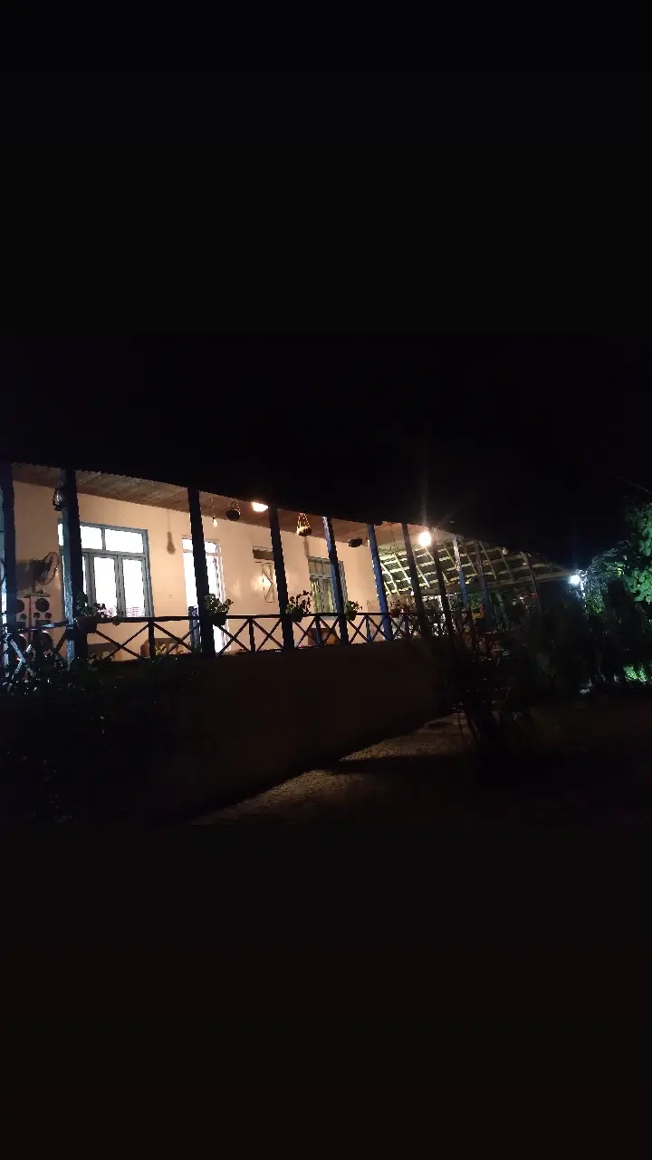 فروش زمین مسکونی همراه با خانه کلنگی