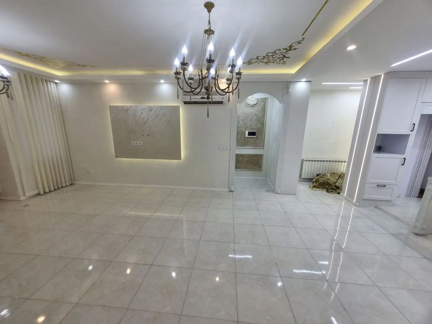 آپارتمان جوادیه