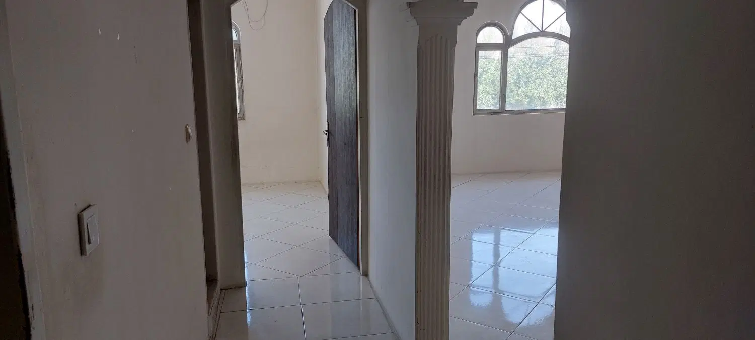 ۱۱۰مترطبقه‌دوم‌حاشیه‌بهاران