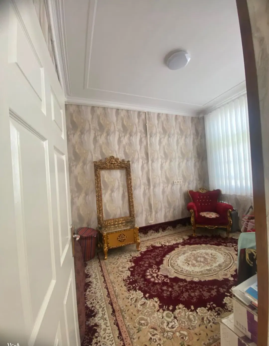 منزل ۱۳۰ متری_۲ طبقه_دو نبش