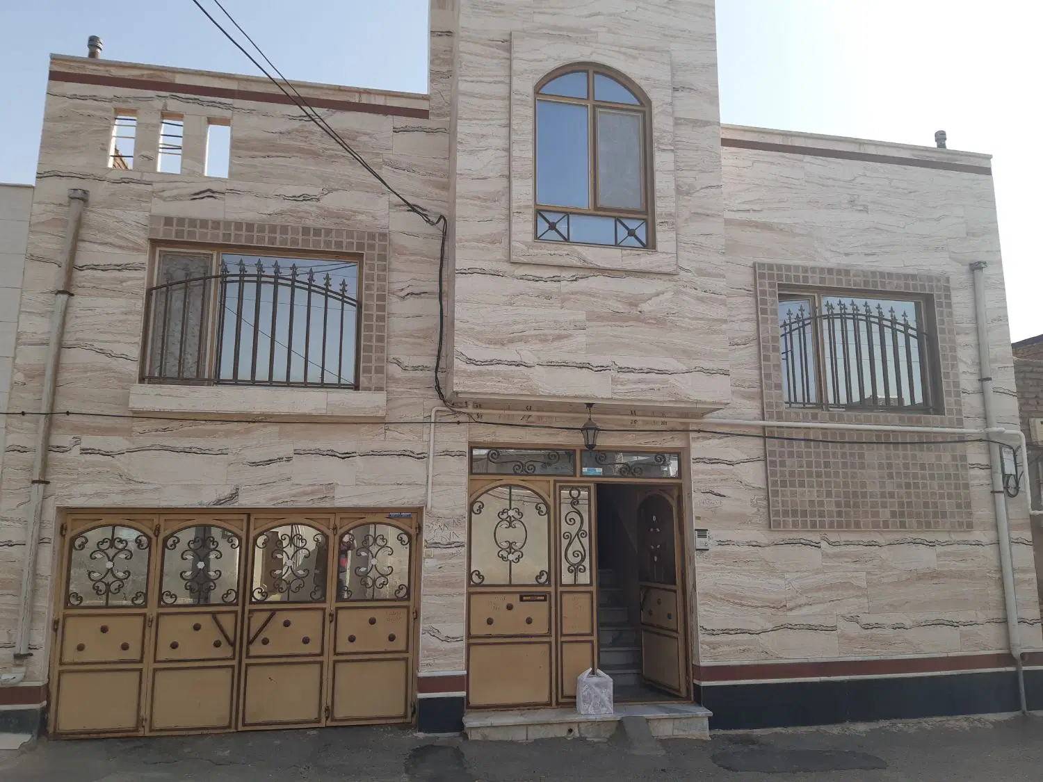 ۲۰۵ متر ویلایی دوطبقه دکتر بسکی