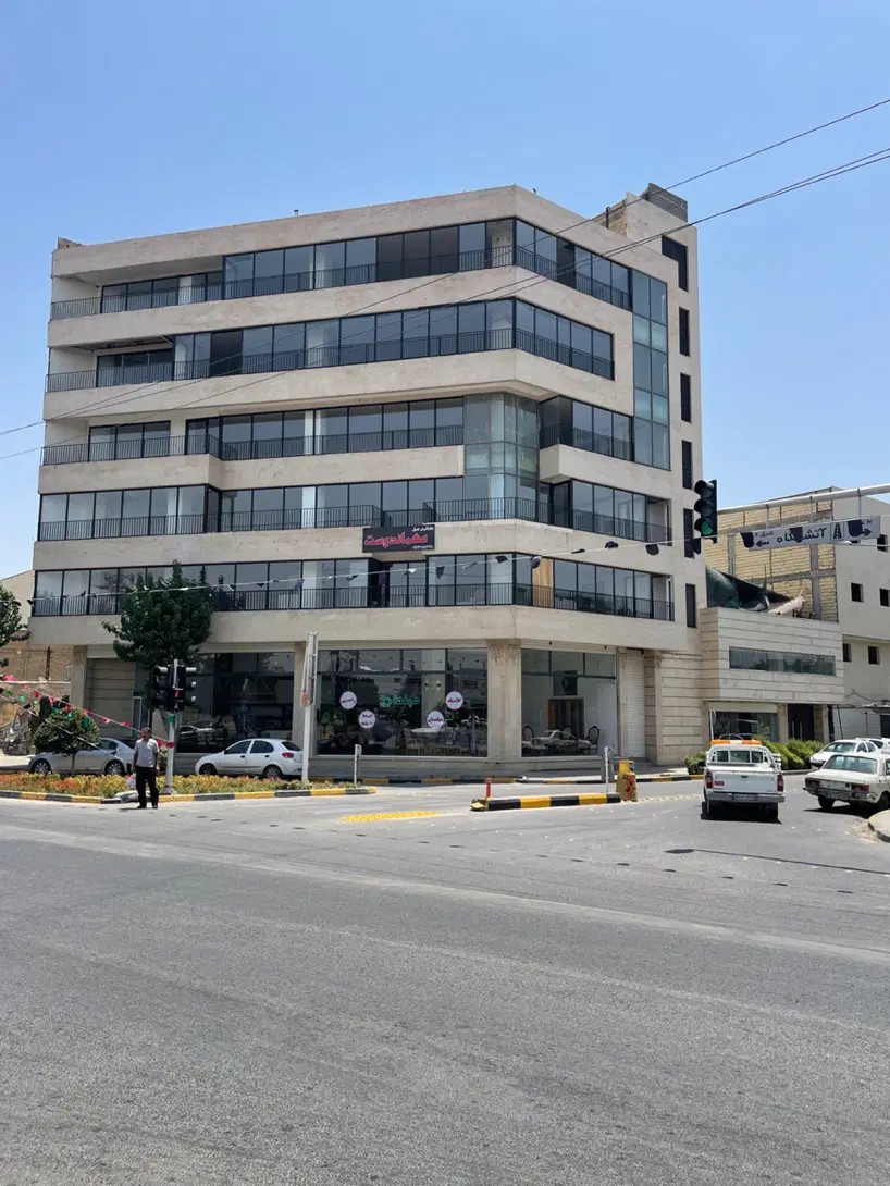 اجاره ۱۰۰۰ متری تجاری خیابان آتشگاه