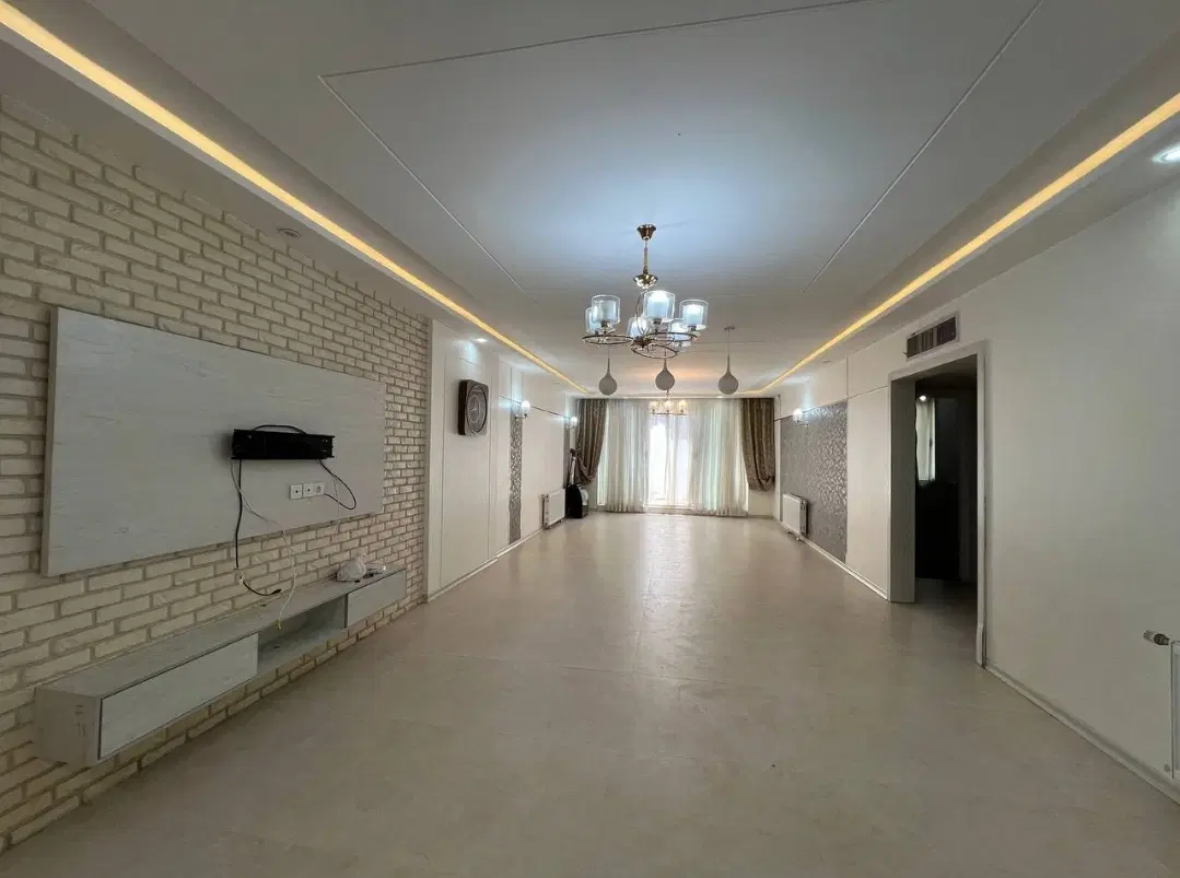 ۱۱۱ متر رحمانیه ۲۹ دسترسی آسان به مراکز خرید