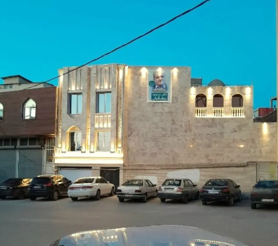 ابراهیم اباد بر خیابان اصلی پیش فروش ۱۰۰مترمفید