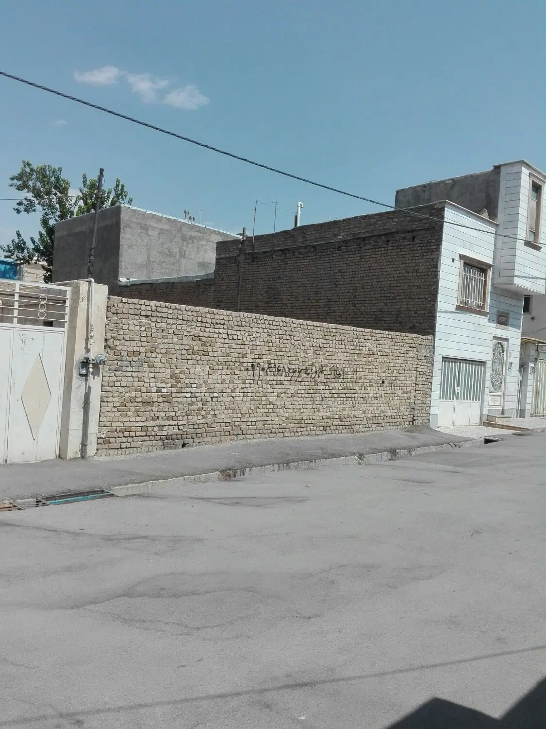 زمین محمود آباد 250 متر حصار کشی شده قیمت توافقی