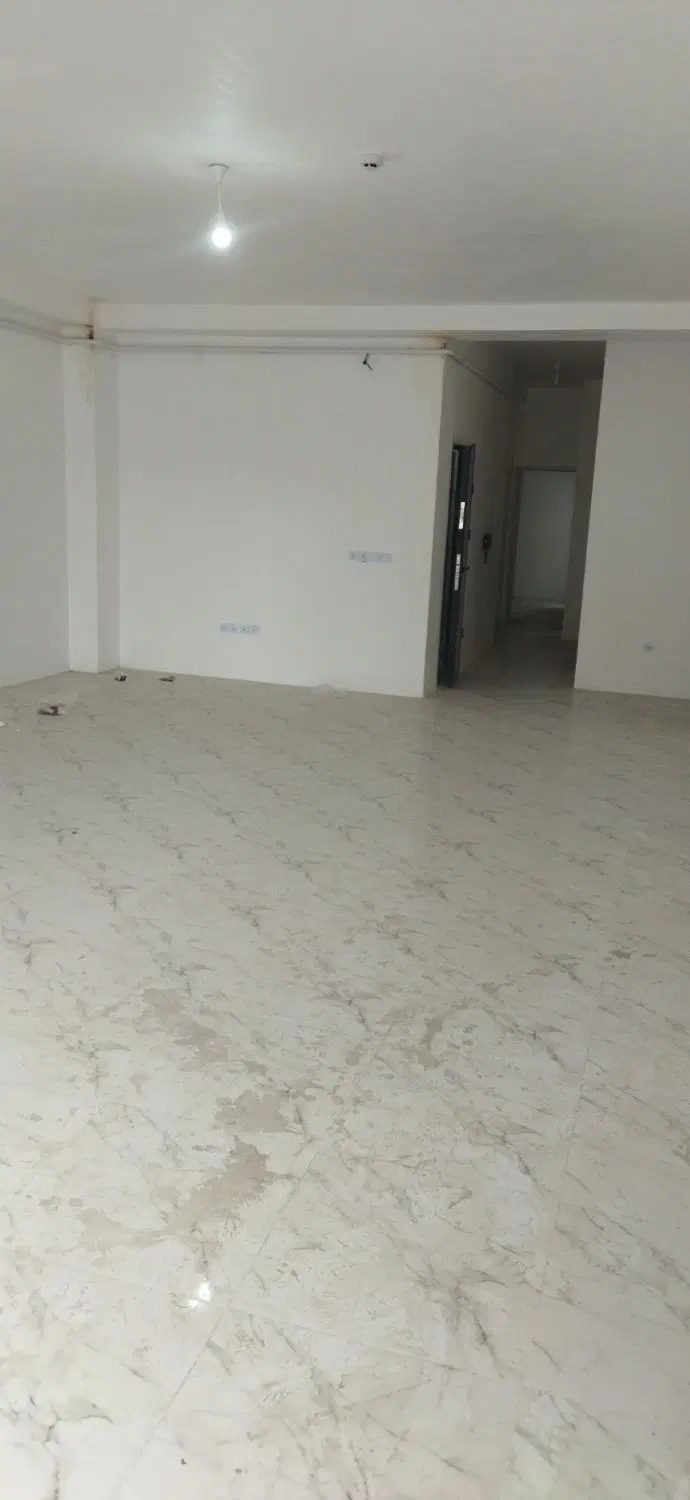 آپارتمان تک واحدی فول لوکیشن