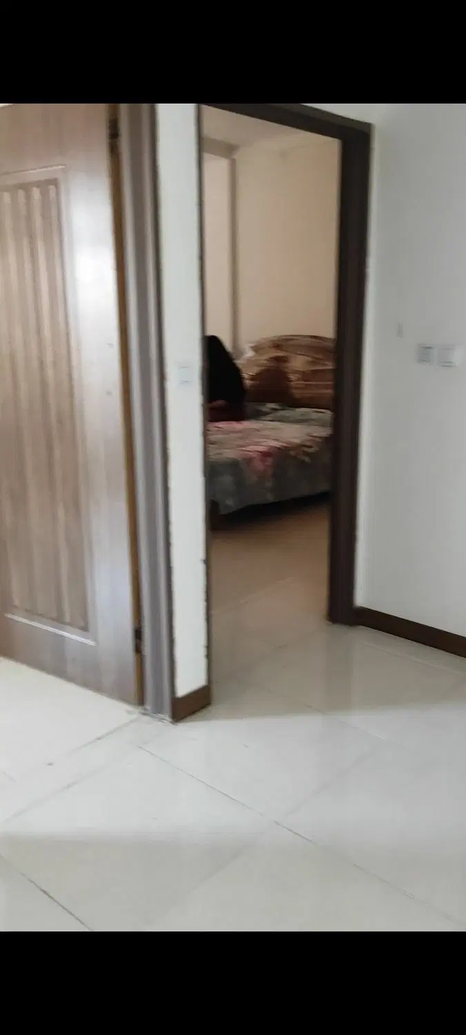 طبقه سوم با آسانسور و پارکینگ برقی مسقف