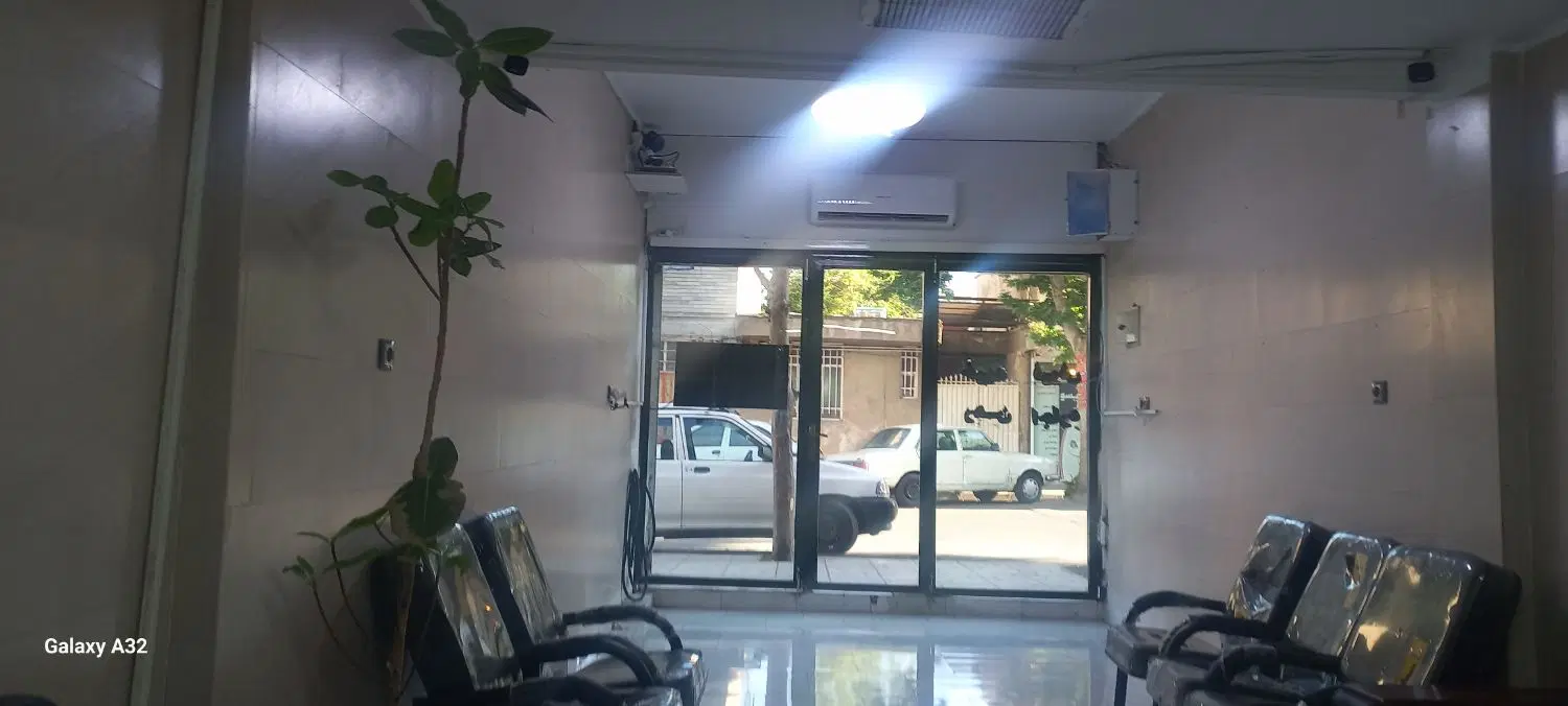فروش مغازه با بحر ۸ متر.