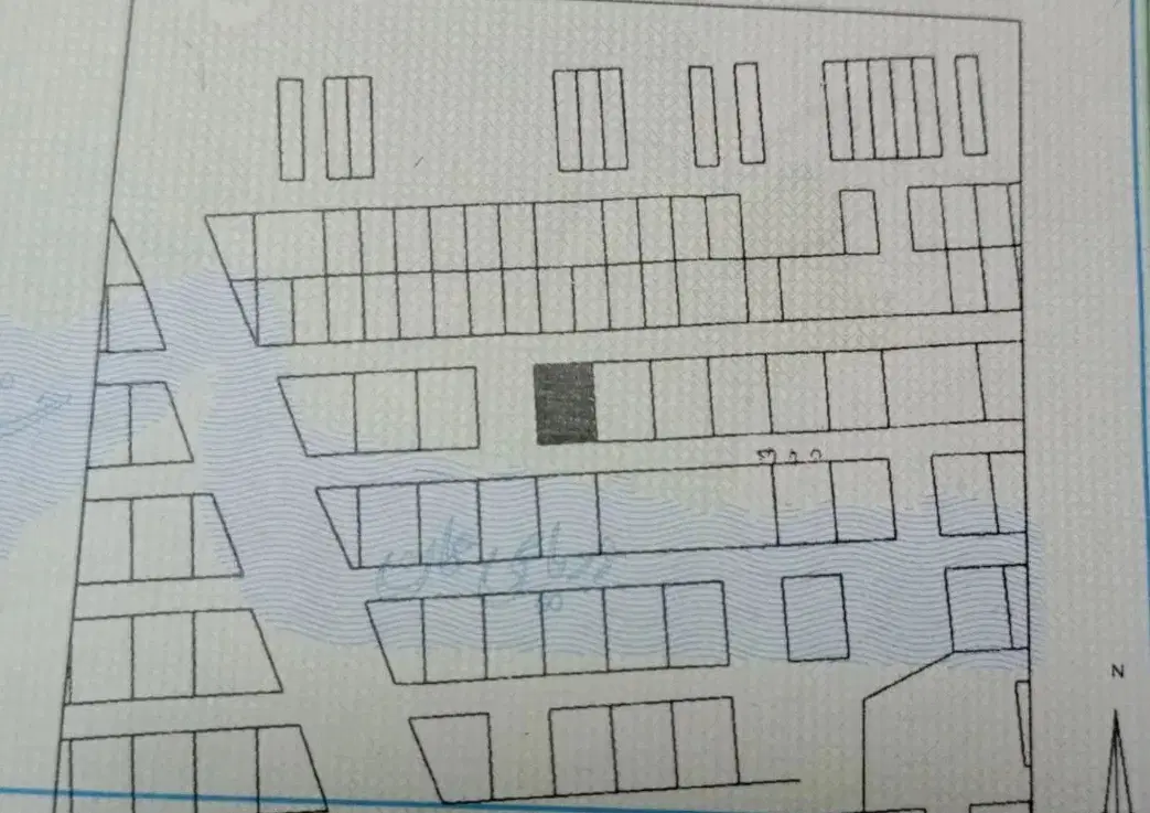 ۶۰۰ متر مناسب سرمایه گذاری