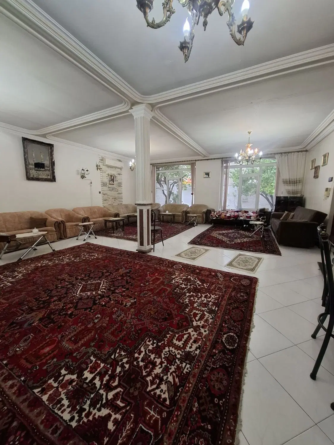 حیاط ویلایی